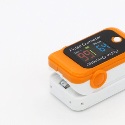 p 4 4 44 Oksimeter naprstni pulzni